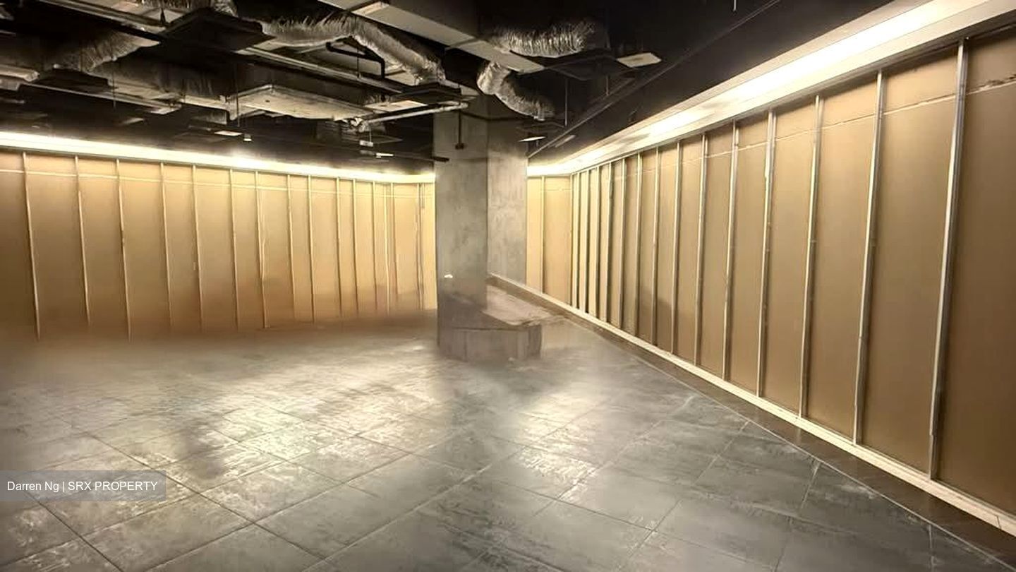 Ngee Ann City (D9), Retail #573436131